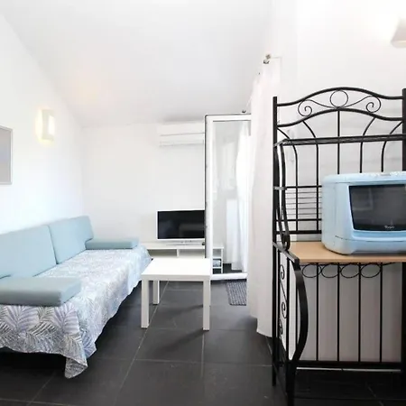 In Mit Eigenem Balkon Und Meerblick - B59623 Baska (Krk)
